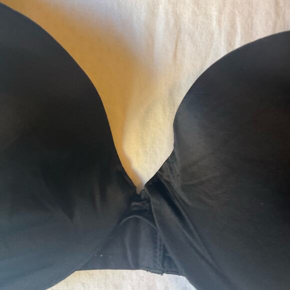 Body By Victoria Wired Bra size 38D, Solid Black, Smooth and Silky - Picture 4 of 8